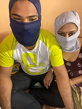 Snapshot of mickey_love chatting on 01-25-25, 08:10 mickey love online show from 01-25-25, 08:10