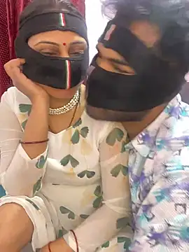 Snapshot of mickey_love chatting on 03-06-25, 02:18 mickey love online show from 03-06-25, 02:18