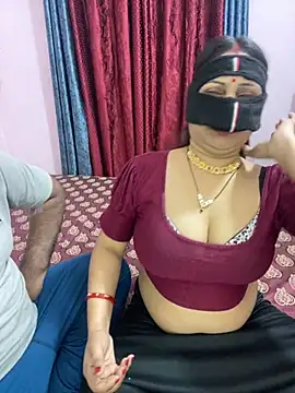 Snapshot of mickey_love chatting on 02-05-26, 05:23 mickey love online show from 02-05-26, 05:23