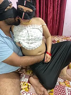 Snapshot of mickey_love chatting on 02-21-26, 05:03 mickey love online show from 02-21-26, 05:03