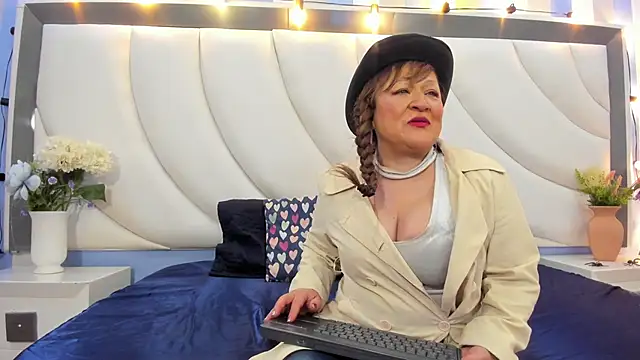 MeryLands online show from 10-16-25, 11:55