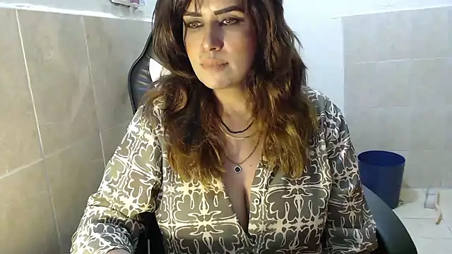 Snapshot of pareeti chatting on 01-07-26, 05:37 pareeti online show from 01-07-26, 05:37