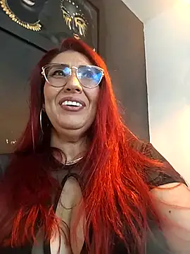 Perla Franco online show from 11-13-25, 06:45