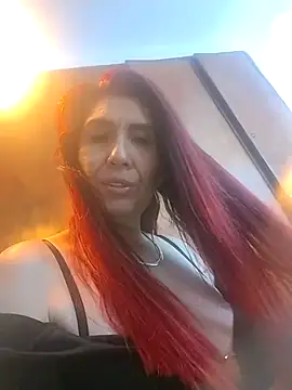 Perla Franco online show from 11-20-25, 05:07