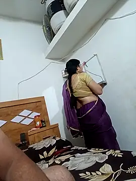 Snapshot of payalrajput123 chatting on 02-06-26, 04:32 payalrajput123 online show from 02-06-26, 04:32