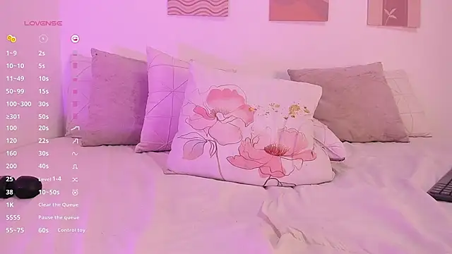 Mia Heartt online show from 03-05-25, 10:10