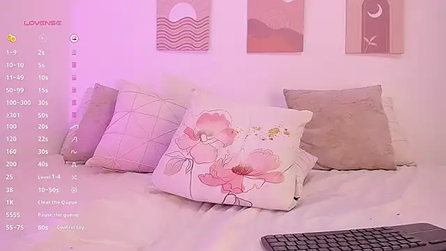 Mia Heartt online show from 03-09-25, 04:33