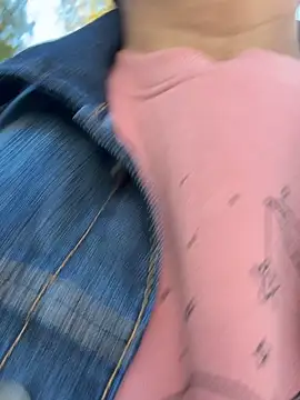 Snapshot of ScarletAss chatting on 09-24-25, 05:33 ScarletAss online show from 09-24-25, 05:33