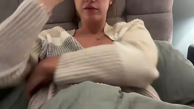 LustfulLuna  online show from 01-14-25, 06:49