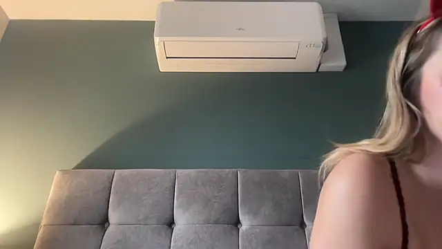 LustfulLuna  online show from 10-30-25, 03:24