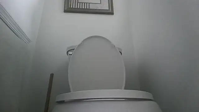 Snapshot of you_like_my_chocolate101 chatting on 10-11-25, 08:40 you like my chocolate101 online show from 10-11-25, 08:40