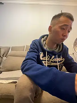 Snapshot of ngg9414 chatting on 02-19-25, 06:11 ngg9414 online show from 02-19-25, 06:11