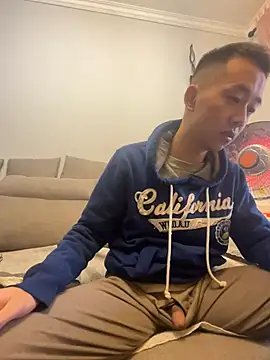 Snapshot of ngg9414 chatting on 02-22-25, 08:18 ngg9414 online show from 02-22-25, 08:18