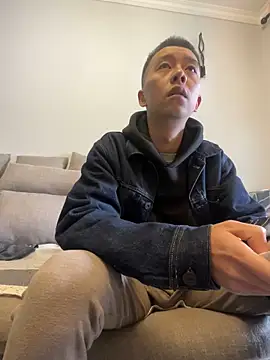 Snapshot of ngg9414 chatting on 02-25-25, 04:24 ngg9414 online show from 02-25-25, 04:24