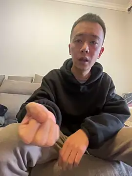 Snapshot of ngg9414 chatting on 02-26-25, 10:26 ngg9414 online show from 02-26-25, 10:26