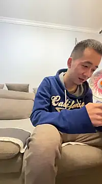 Snapshot of ngg9414 chatting on 03-20-25, 12:32 ngg9414 online show from 03-20-25, 12:32