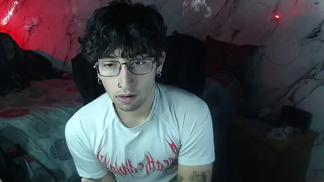 Dereck Dickson online show from 04-20-26, 05:10