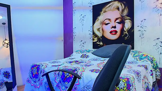 Snapshot of alejandro_king1 chatting on 02-25-25, 04:00 alejandro king1 online show from 02-25-25, 04:00