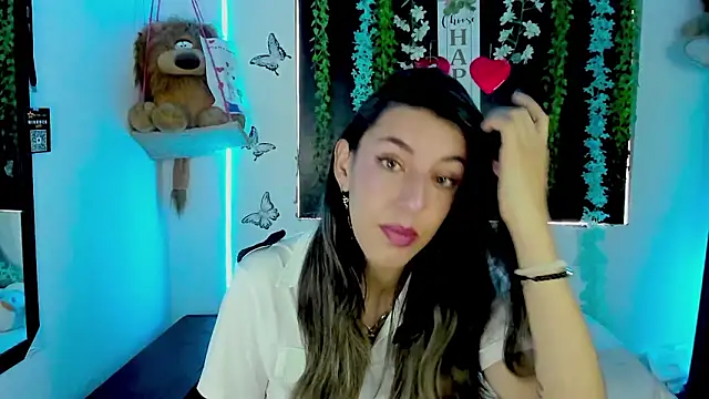 Snapshot of queen-natty chatting on 02-03-26, 01:49 queen-natty online show from 02-03-26, 01:49