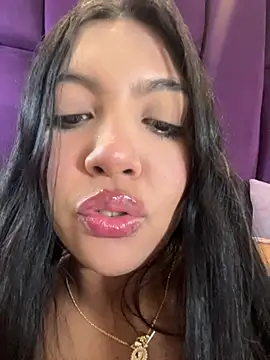 Snapshot of nicole_fisherr chatting on 07-24-26, 10:19 nicole fisherr online show from 07-24-26, 10:19