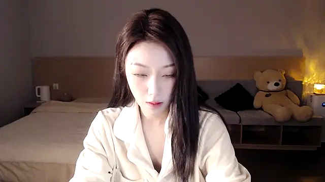 Lucky-baby online show from 12-19-24, 03:52