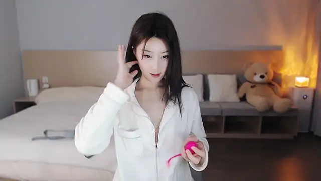 Lucky-baby online show from 03-03-25, 04:46