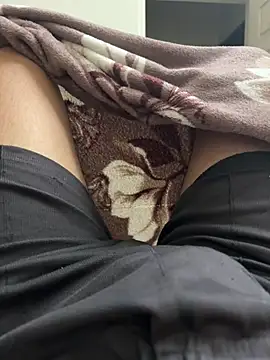 Snapshot of Rahulroy96 chatting on 01-04-25, 08:16 Rahulroy96 online show from 01-04-25, 08:16