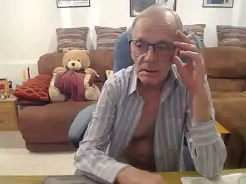 Ferret7777 online show from 02-01-25, 12:29