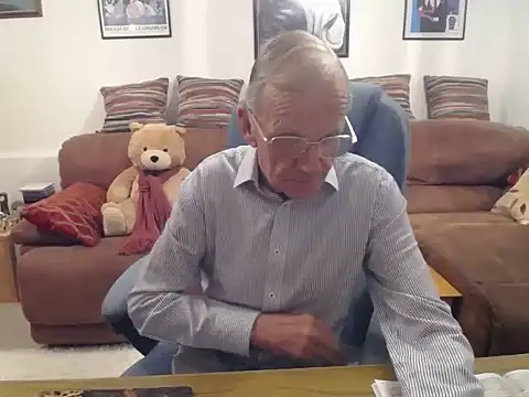 Ferret7777 online show from 10-31-25, 07:48