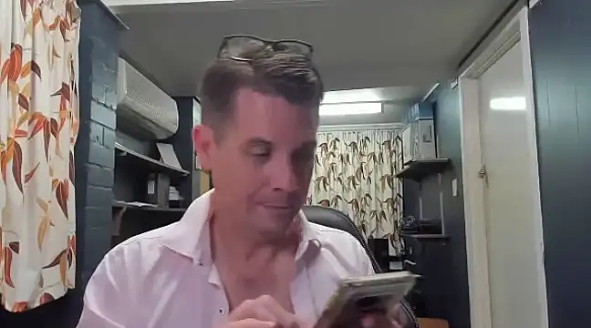 tilobinder online show from 12-14-24, 04:20