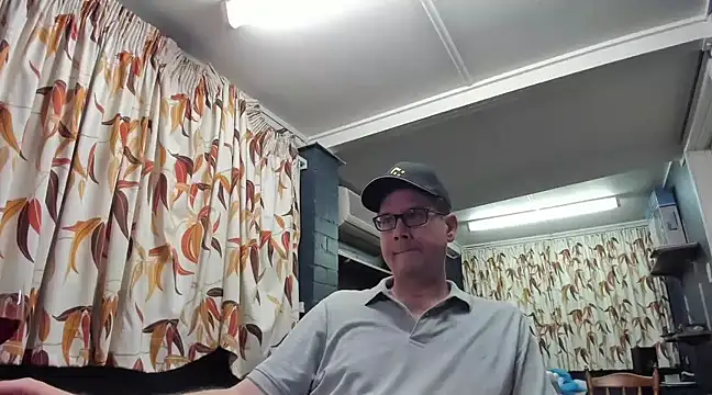 tilobinder online show from 03-03-25, 12:37