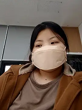 hello098712 online show from 10-20-25, 03:18