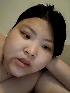 Snapshot of hello098712 chatting on 05-04-26, 09:44 hello098712 online show from 05-04-26, 09:44