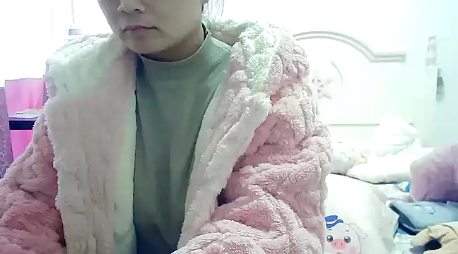 CN-Xiaoxi online show from 01-06-25, 12:37