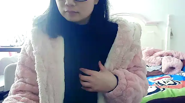 CN-Xiaoxi online show from 02-26-25, 03:10