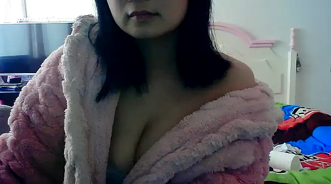 CN-Xiaoxi online show from 03-13-25, 06:26