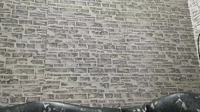 Snapshot of EdithManning chatting on 03-17-25, 06:51 EdithManning online show from 03-17-25, 06:51