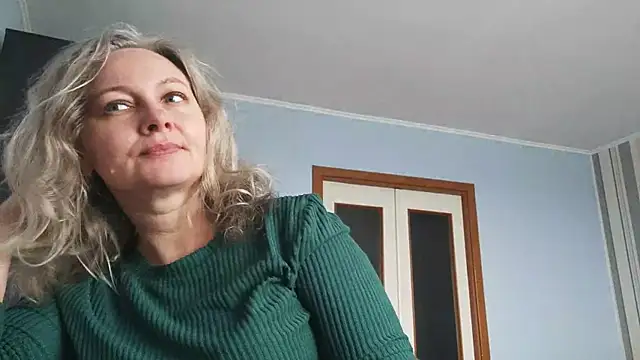 EdithManning online show from 04-25-26, 06:49