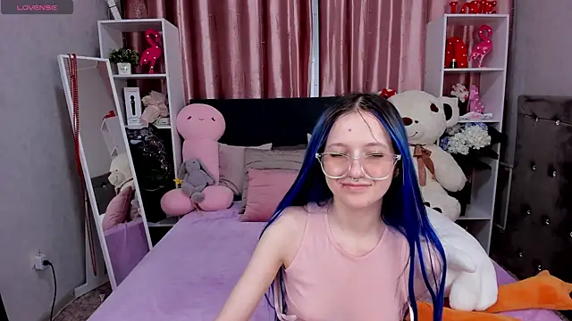 MiaKarlos online show from 03-22-25, 01:11