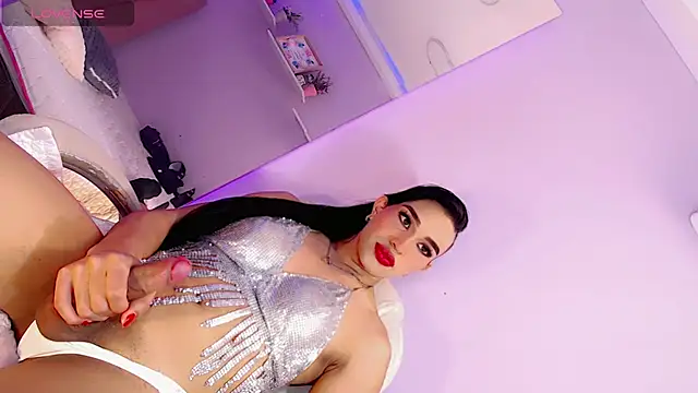 Snapshot of Jadeyourqueen chatting on 01-05-25, 03:34 Jadeyourqueen online show from 01-05-25, 03:34