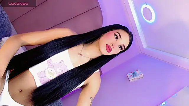 Snapshot of Jadeyourqueen chatting on 01-11-25, 12:29 Jadeyourqueen online show from 01-11-25, 12:29