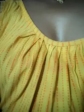 Hot-Anuska online show from 11-05-25, 03:50