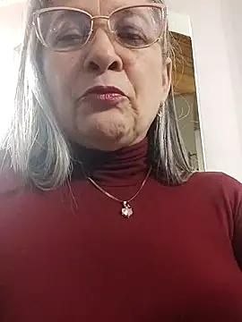 Snapshot of miisevvie_ chatting on 03-11-25, 02:32 miisevvie online show from 03-11-25, 02:32