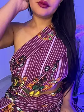 Snapshot of shara_queen1 chatting on 12-01-25, 12:10 shara queen1 online show from 12-01-25, 12:10