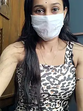 Snapshot of Oleevia chatting on 12-15-25, 07:34 Oleevia online show from 12-15-25, 07:34