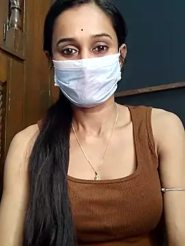 Snapshot of Oleevia chatting on 01-18-26, 08:18 Oleevia online show from 01-18-26, 08:18