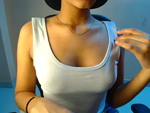 Chandani-Love online show from 04-20-26, 10:40