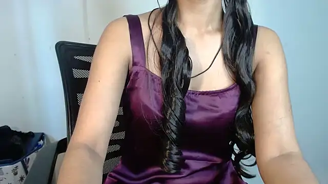 Snapshot of Snappy_girl chatting on 04-24-26, 03:20 Snappy girl online show from 04-24-26, 03:20