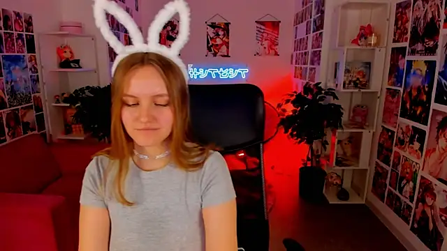 Snapshot of KellyPoter chatting on 12-13-24, 06:38 KellyPoter online show from 12-13-24, 06:38