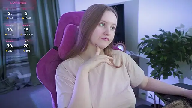 Snapshot of KellyPoter chatting on 11-01-25, 07:43 KellyPoter online show from 11-01-25, 07:43